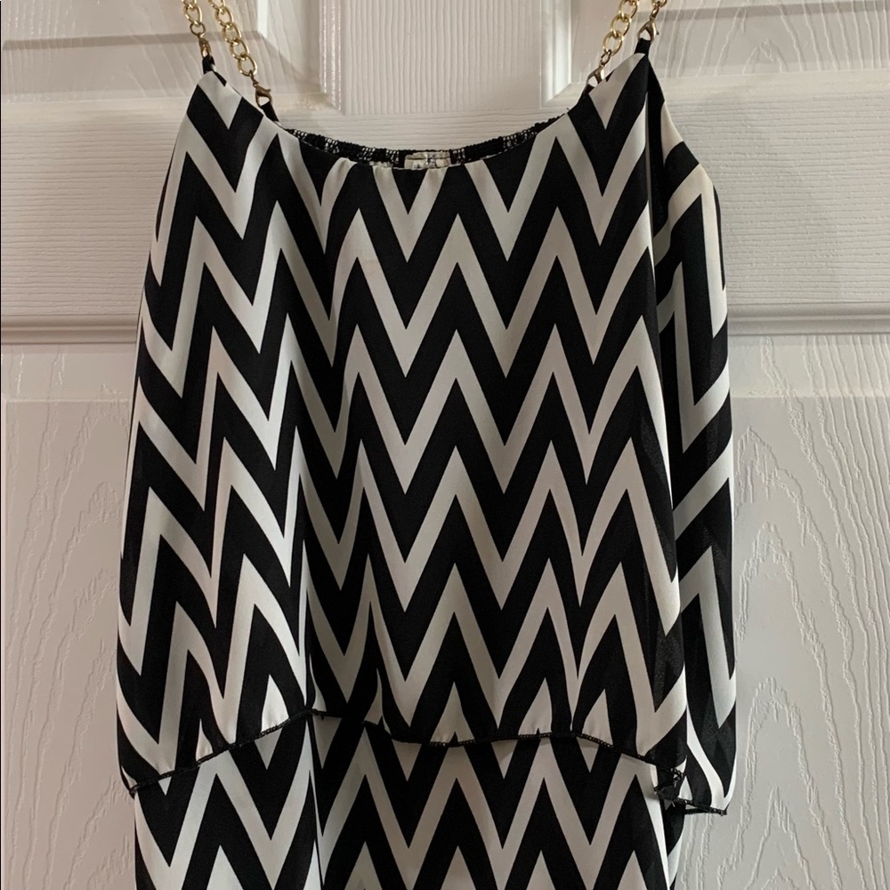 Zig-zag cami with gold chain straps